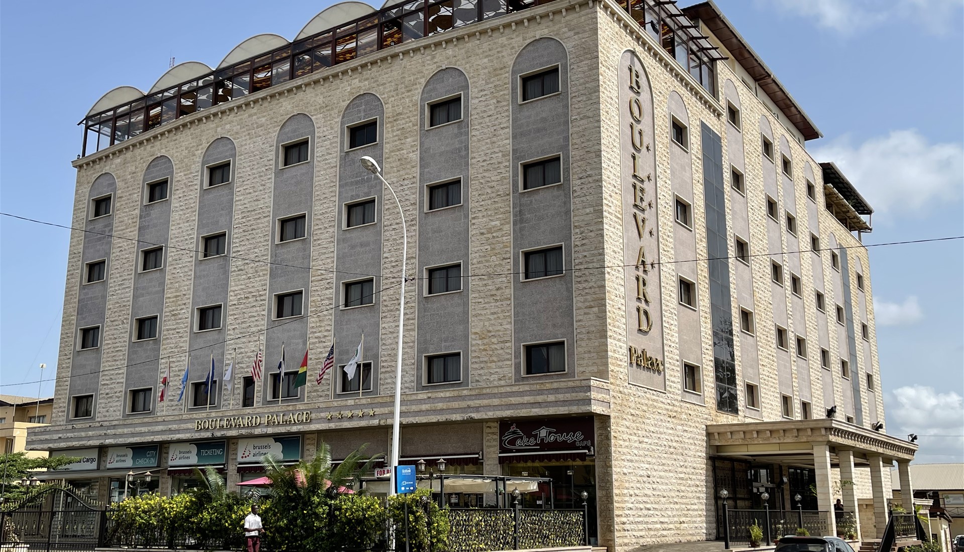 Hôtel Boulevard palace: Boulevard Palace — Hôtel Boulevard palace in monrovia